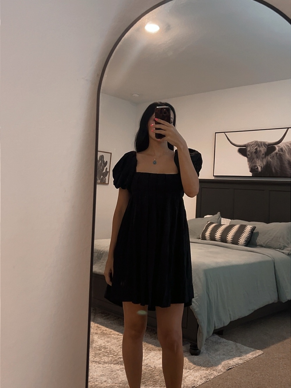 Puff sleeve open back dress